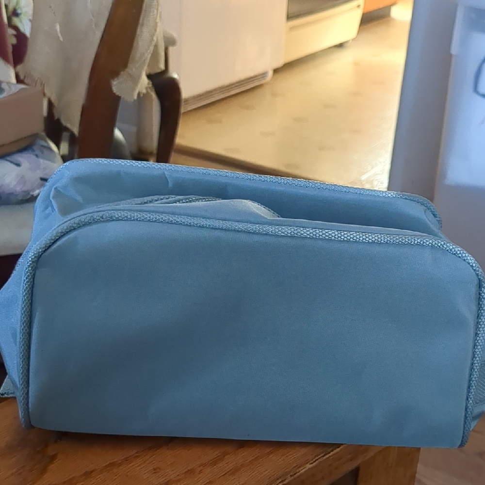 Avon Men's Toiletry Travel Bag/Case